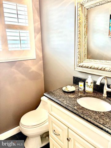 3037--39 SIMPSON AVE, Ocean City, NJ 08226