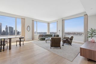 611 W 56th St # PH1, New York City, NY 10019