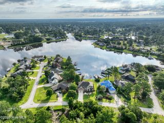 5804 Gondolier Drive, New Bern, NC 28560