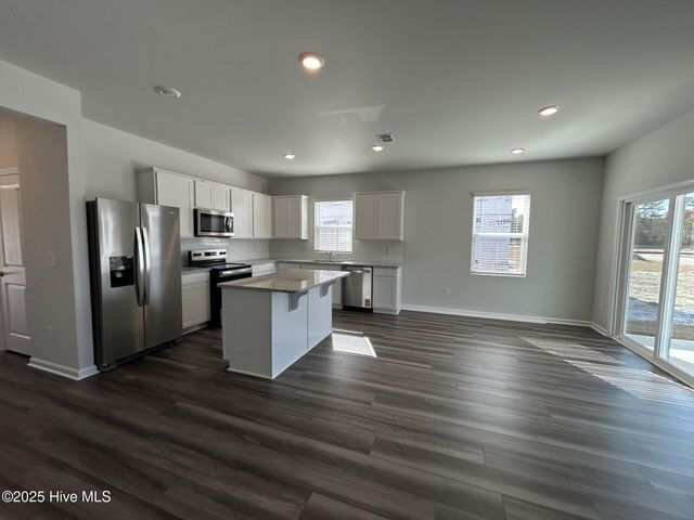 555 Coronado Avenue SE 59, Leland, NC 28451