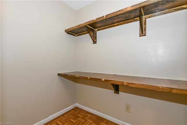 1101 N Elm Street 903, Greensboro, NC 27401