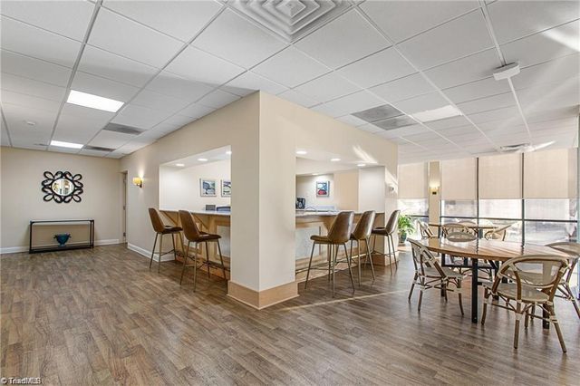 1101 N Elm Street 903, Greensboro, NC 27401