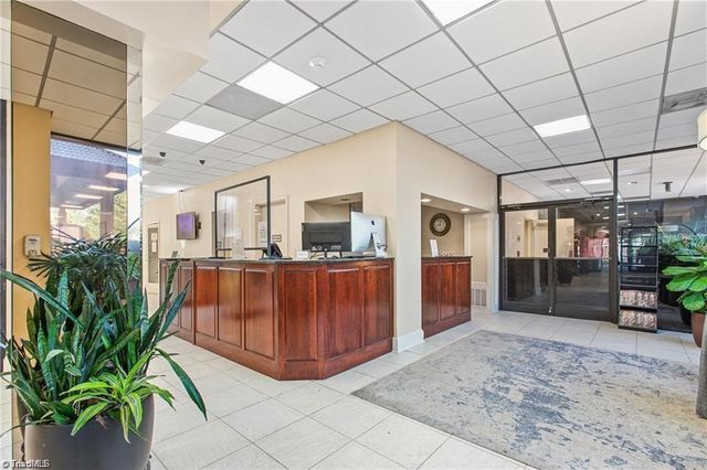 1101 N Elm Street 903, Greensboro, NC 27401