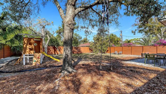 5019 STEVENS DRIVE, Sarasota, FL 34234