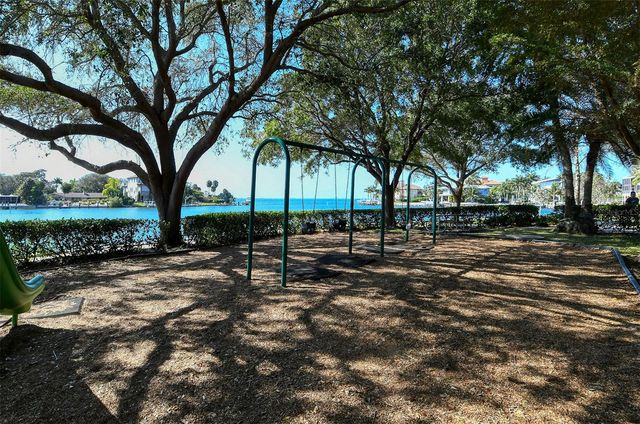 5019 STEVENS DRIVE, Sarasota, FL 34234