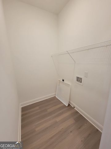 111 Pearl Street, Woodstock, GA 30188