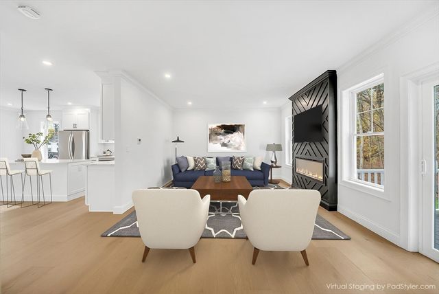 57 Raymond Street 2, Franklin, MA 02038