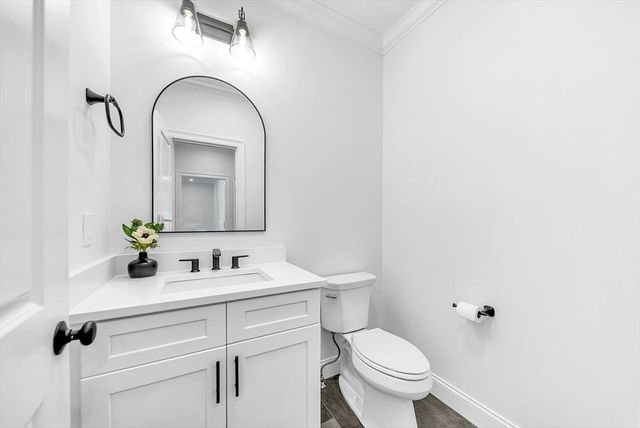 57 Raymond Street 2, Franklin, MA 02038