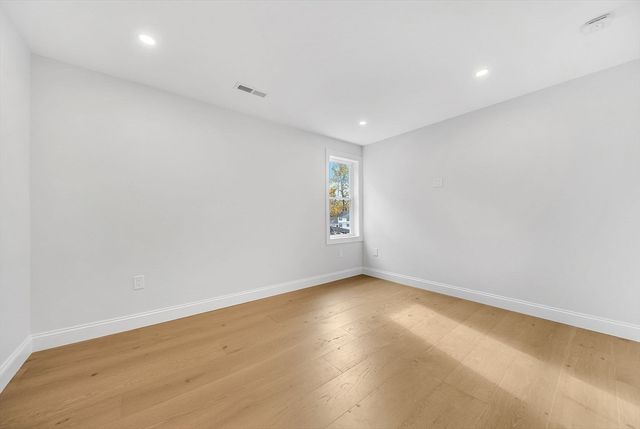 57 Raymond Street 2, Franklin, MA 02038