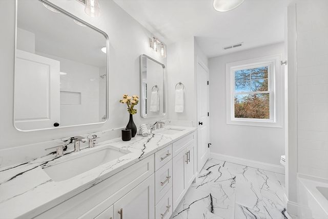 57 Raymond Street 2, Franklin, MA 02038