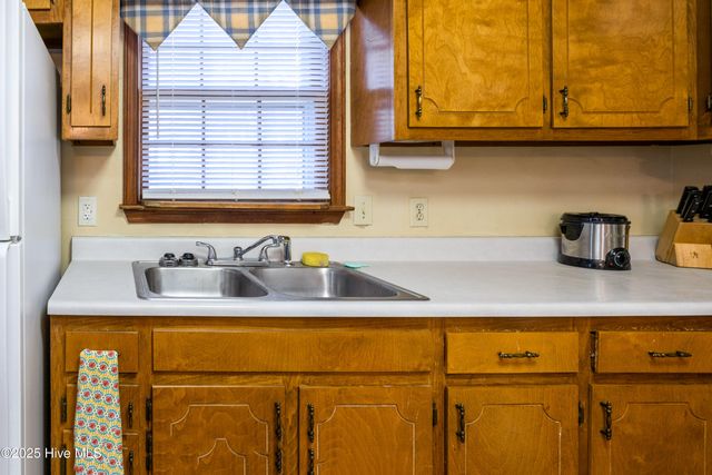 113 Jefferson Street A, Clinton, NC 28328