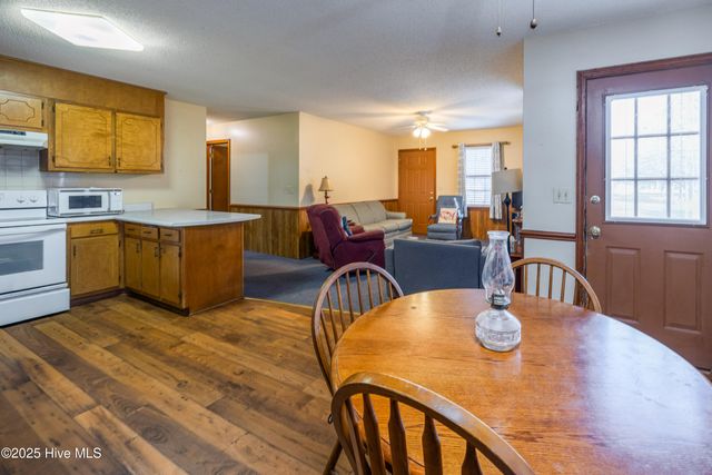 113 Jefferson Street A, Clinton, NC 28328