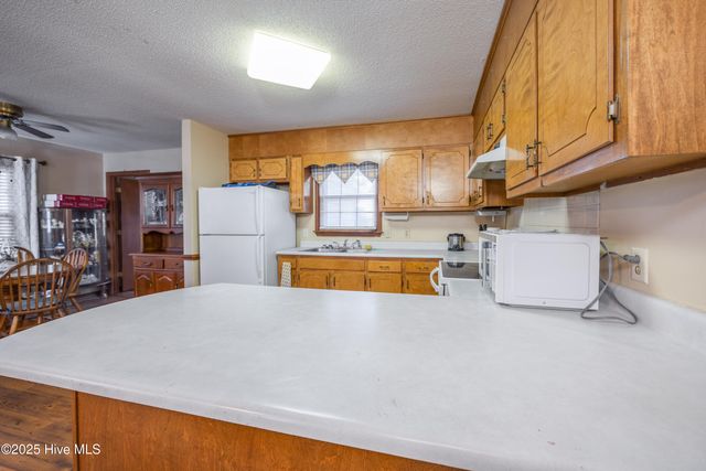 113 Jefferson Street A, Clinton, NC 28328