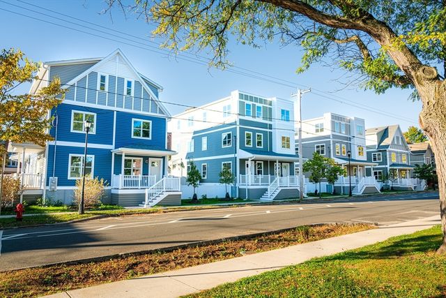 199 Clemente St., Holyoke, MA 01040