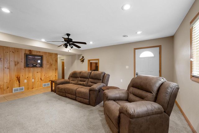 801 HEMLOCK STREET, Marathon, WI 54448