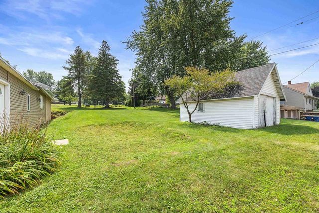 801 HEMLOCK STREET, Marathon, WI 54448