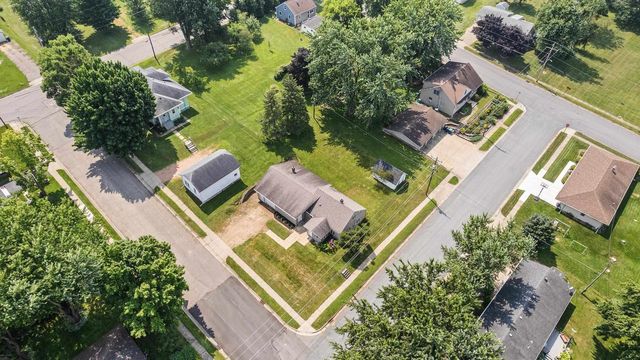 801 HEMLOCK STREET, Marathon, WI 54448