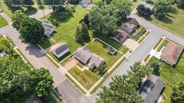 801 HEMLOCK STREET, Marathon, WI 54448