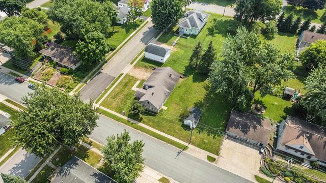 801 HEMLOCK STREET, Marathon, WI 54448