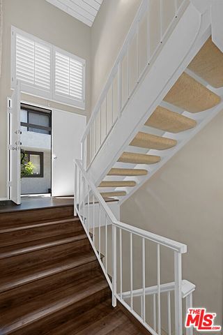 1925 S Beverly Glen Boulevard 40, Los Angeles, CA 90025