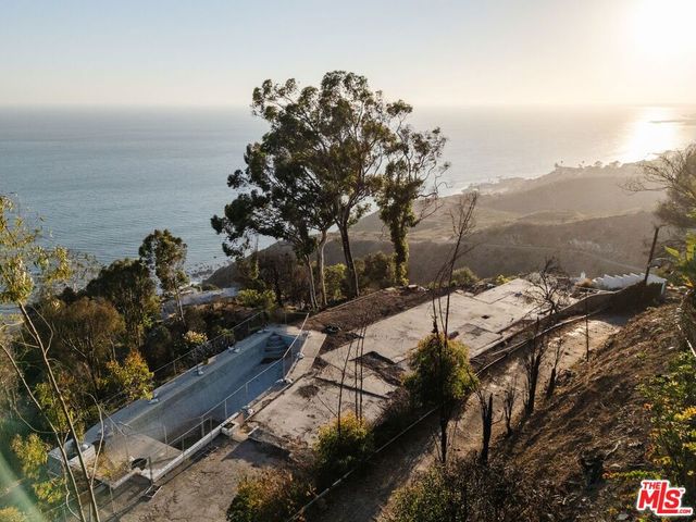 20799 Cool Oak Way, Malibu, CA 90265