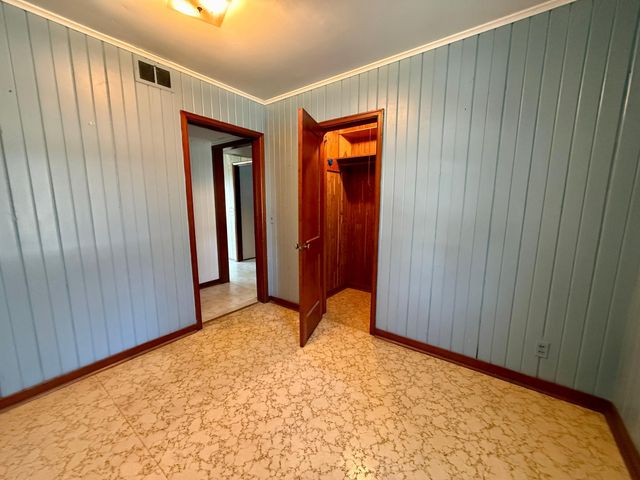 105 3rd Avenue NW, Grand Meadow, MN 55936