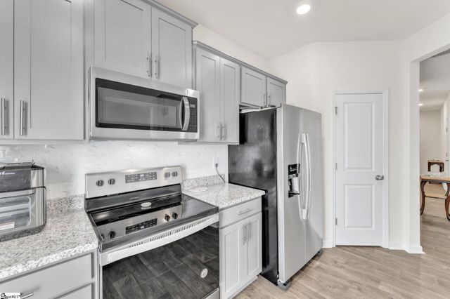 428 Sea Grit Court, Greer, SC 29650