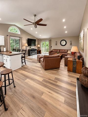 3519 Hannaman Road, Columbiaville, MI 48421