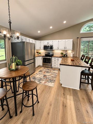 3519 Hannaman Road, Columbiaville, MI 48421