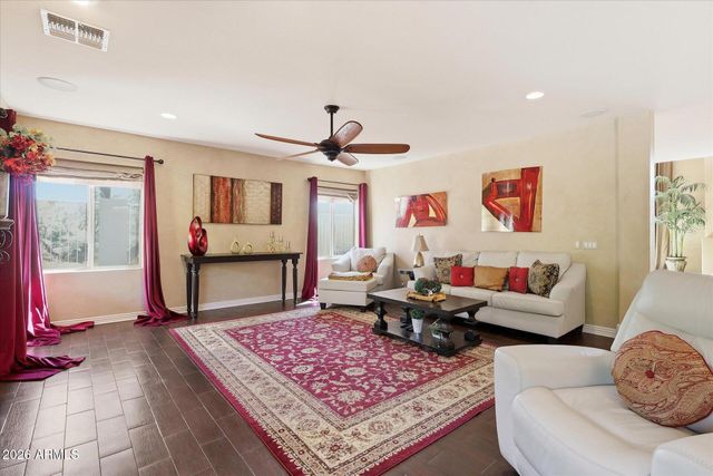 2324 W ZENITH Lane, Phoenix, AZ 85085