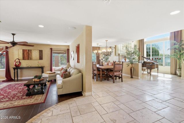 2324 W ZENITH Lane, Phoenix, AZ 85085