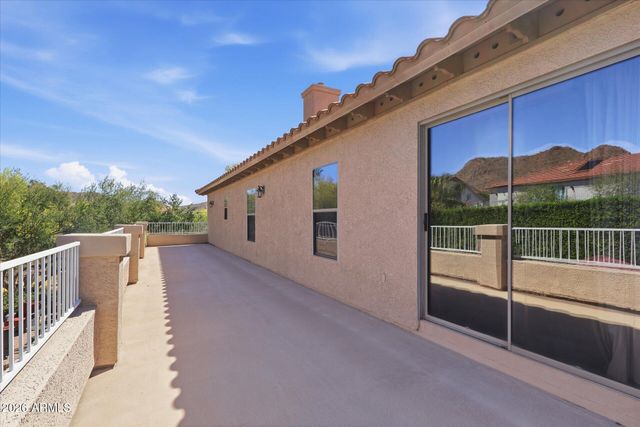 2324 W ZENITH Lane, Phoenix, AZ 85085