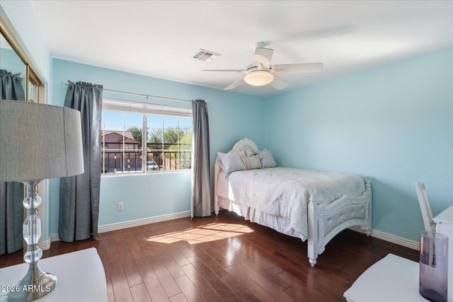 2324 W ZENITH Lane, Phoenix, AZ 85085