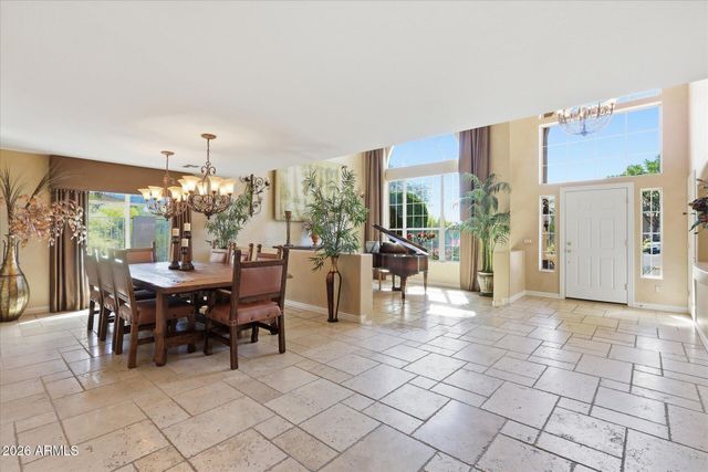 2324 W ZENITH Lane, Phoenix, AZ 85085