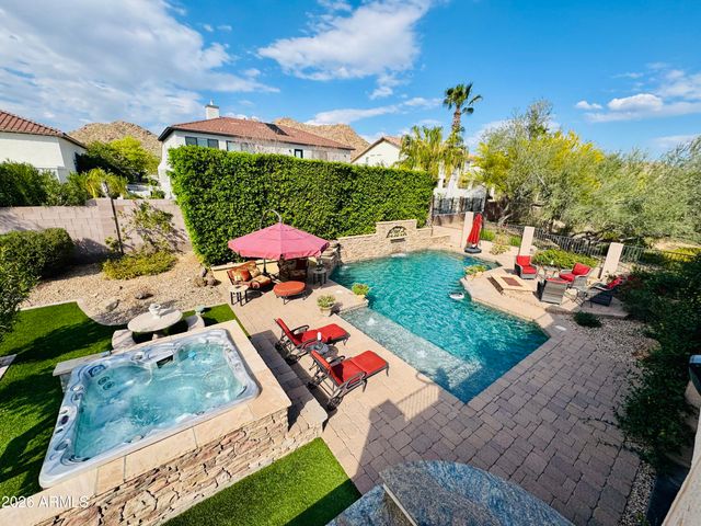 2324 W ZENITH Lane, Phoenix, AZ 85085