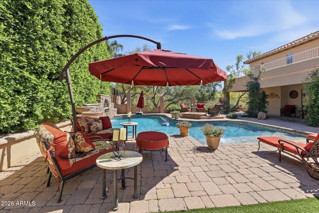 2324 W ZENITH Lane, Phoenix, AZ 85085