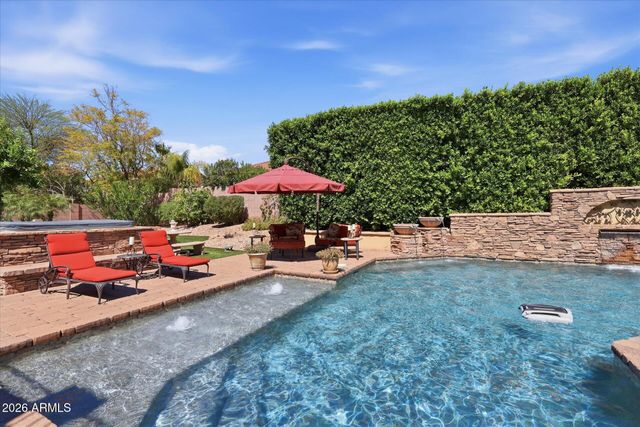 2324 W ZENITH Lane, Phoenix, AZ 85085