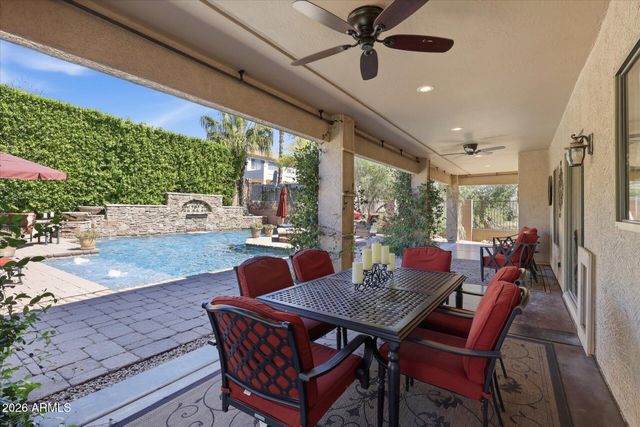 2324 W ZENITH Lane, Phoenix, AZ 85085