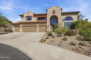 2324 W ZENITH Lane, Phoenix, AZ 85085