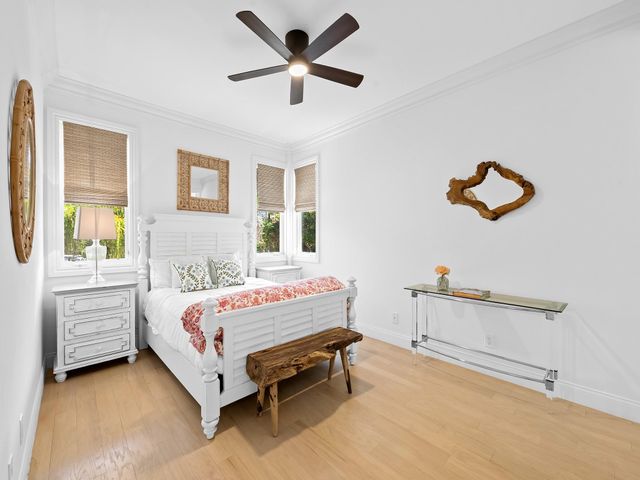 717 Solar Isle Drive, Fort Lauderdale, FL 33301