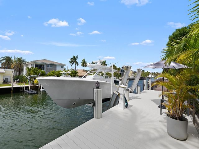 717 Solar Isle Drive, Fort Lauderdale, FL 33301