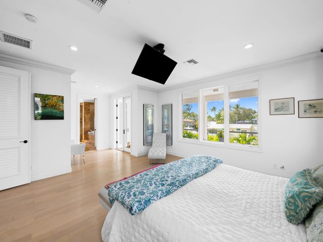 717 Solar Isle Drive, Fort Lauderdale, FL 33301