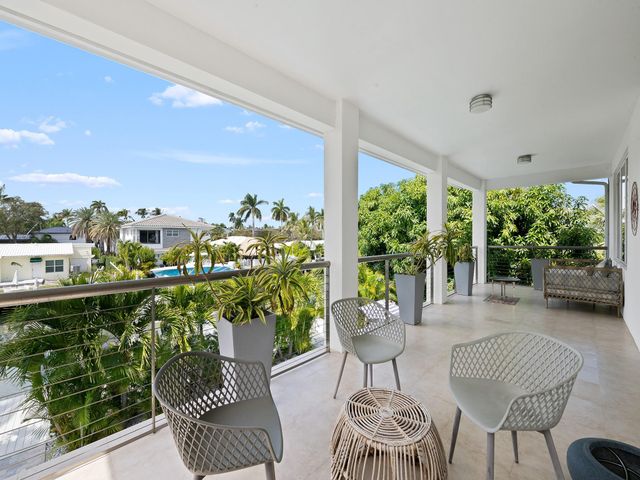 717 Solar Isle Drive, Fort Lauderdale, FL 33301