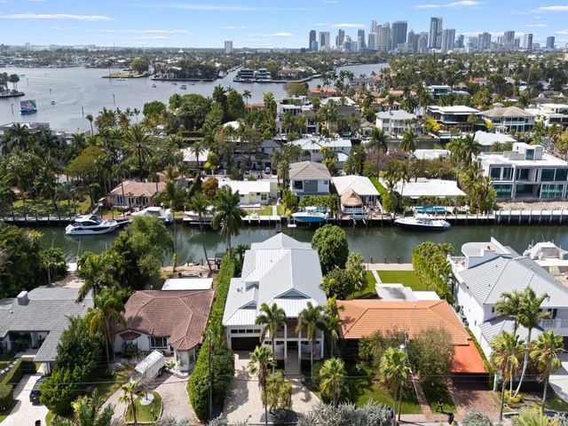 717 Solar Isle Drive, Fort Lauderdale, FL 33301