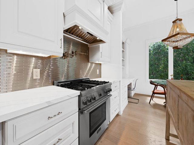 717 Solar Isle Drive, Fort Lauderdale, FL 33301