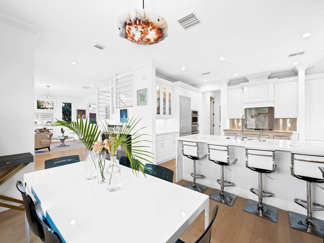 717 Solar Isle Drive, Fort Lauderdale, FL 33301