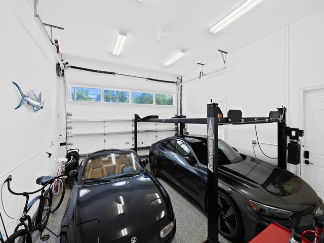 717 Solar Isle Drive, Fort Lauderdale, FL 33301