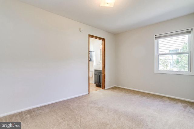 1922 ANDERSON RD, Falls Church, VA 22043