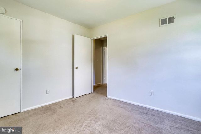 1922 ANDERSON RD, Falls Church, VA 22043