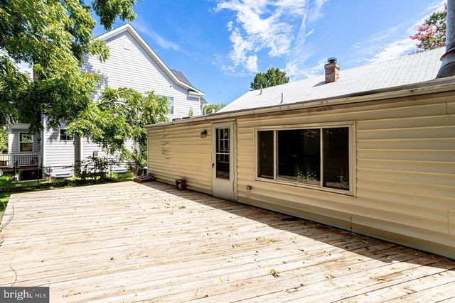 1922 ANDERSON RD, Falls Church, VA 22043